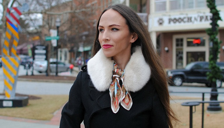 Image of DIY: Versatile Faux Fur Collar thumbnail