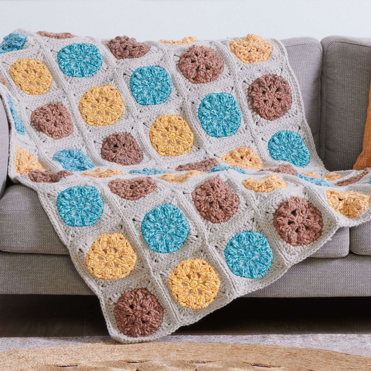 Crochet Blanket made in Bernat Forever Fleece Yarn