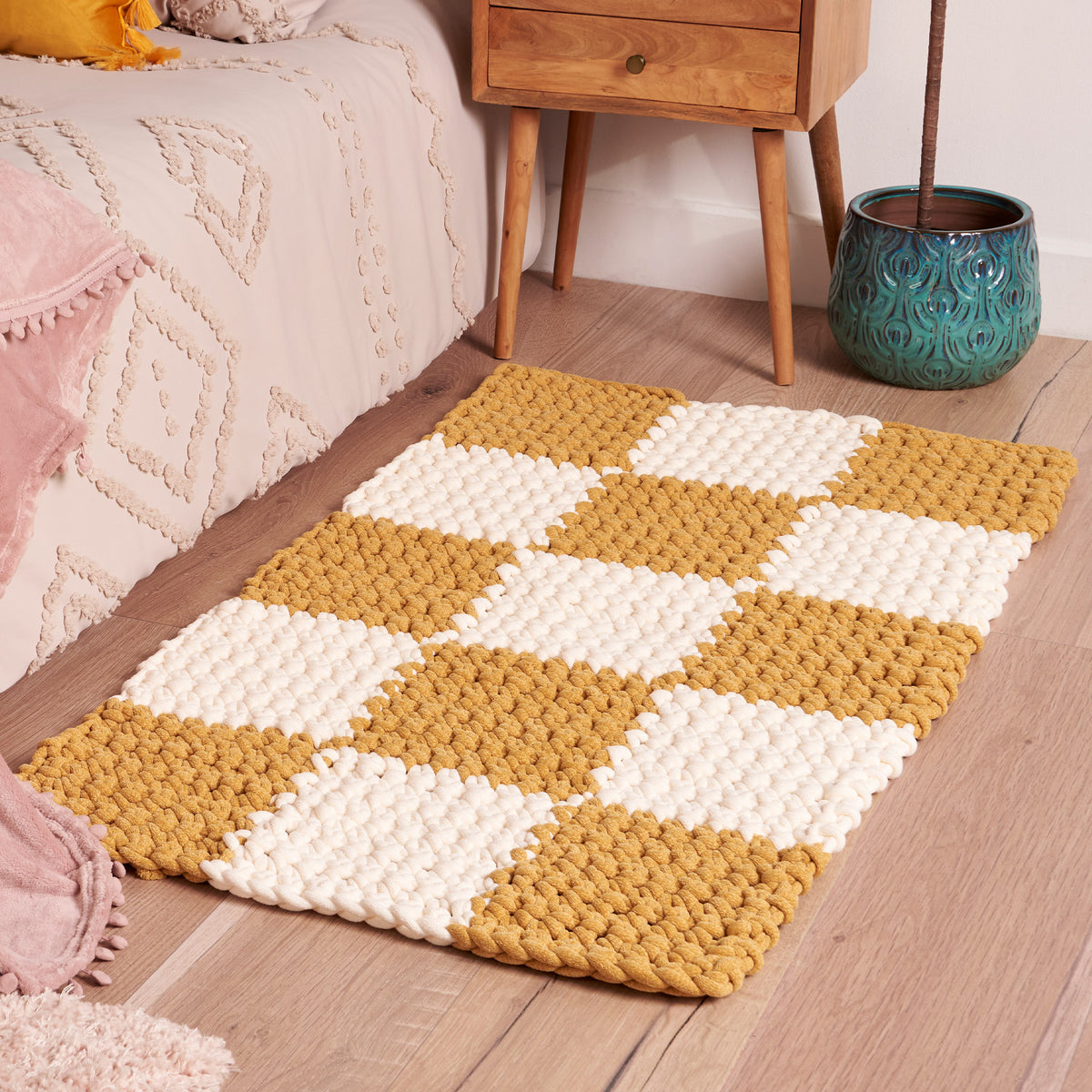Crochet Rug made in Bernat Yarn