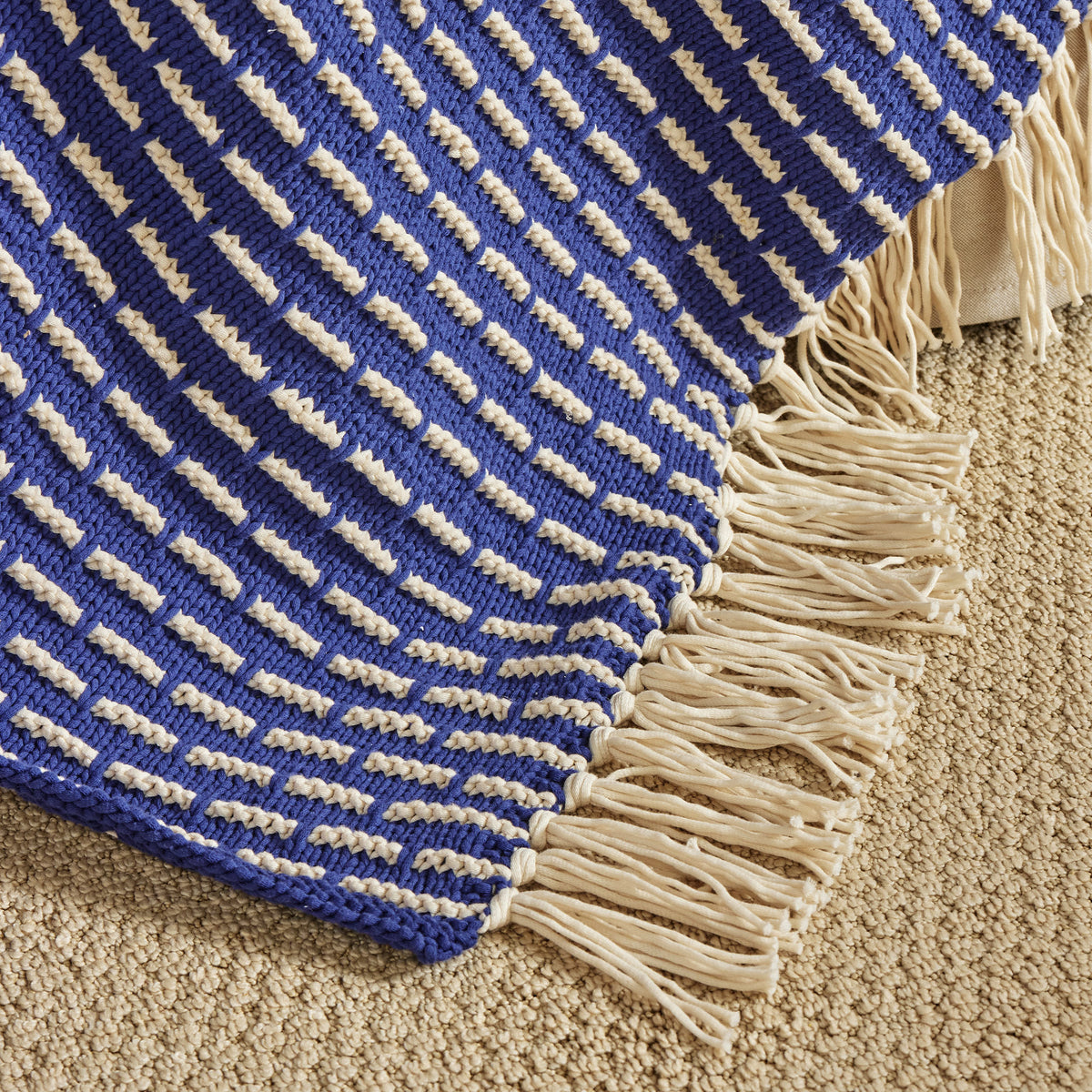 Knit Modern Weave Blanket made using Bernat yarn