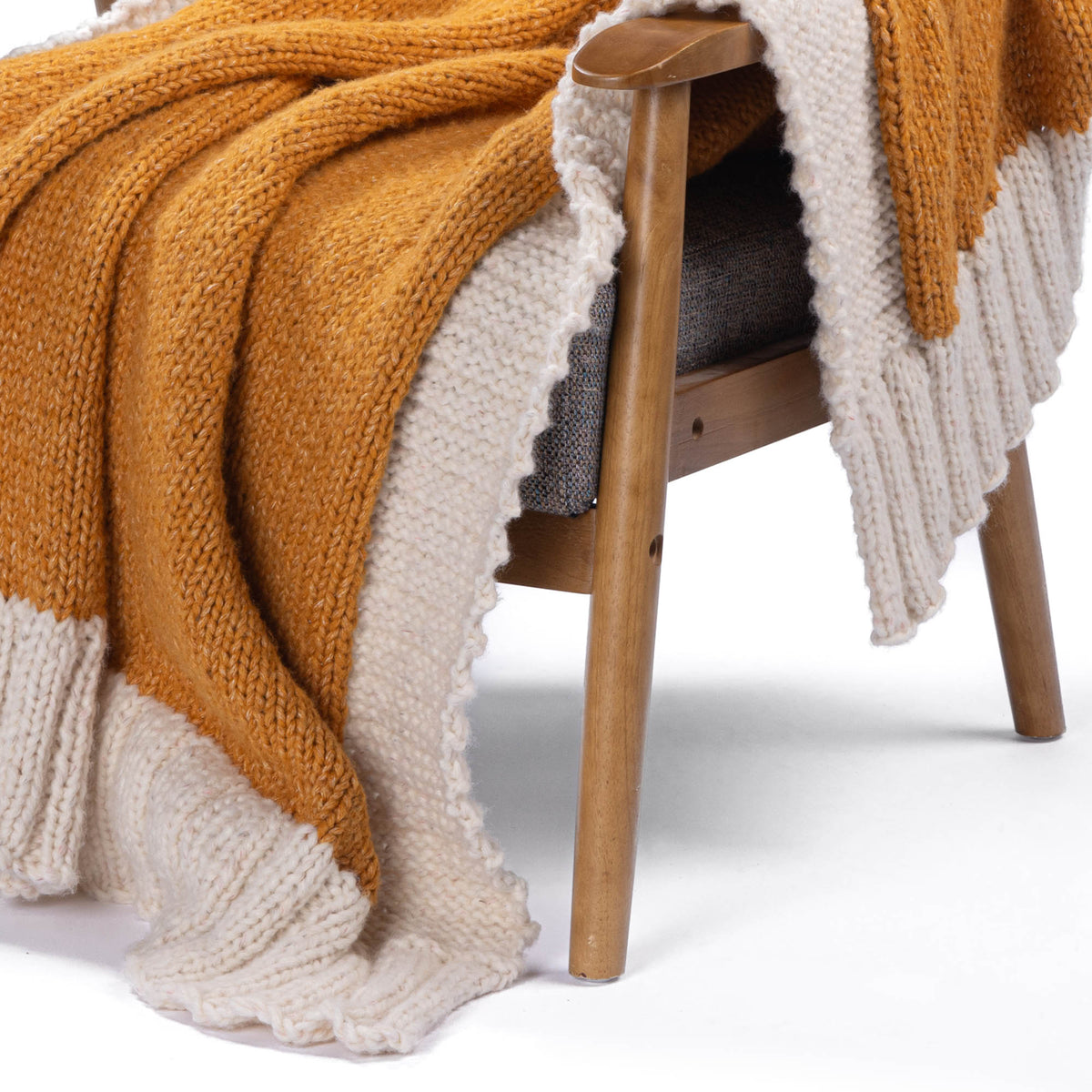 Wide Border Knit Blanket made using Bernat yarn