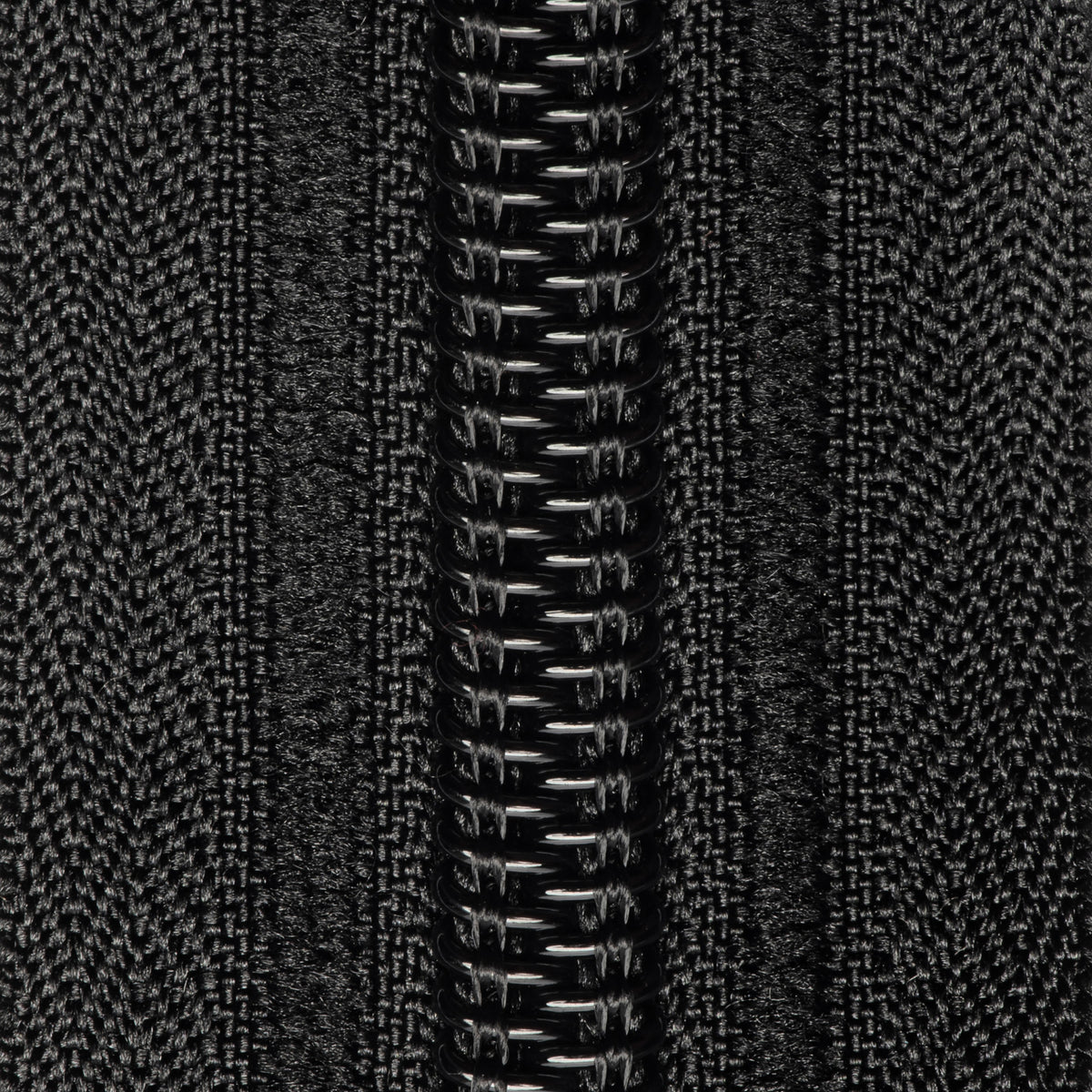 Black 9in