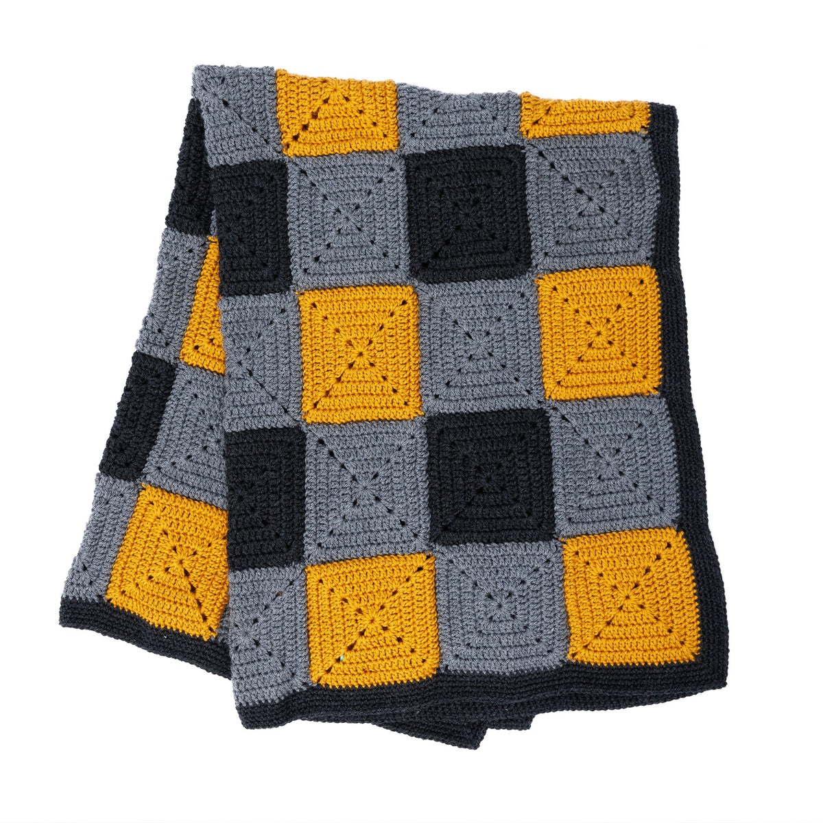 Cabin Plaid Crochet Blanket made using Patons yarn