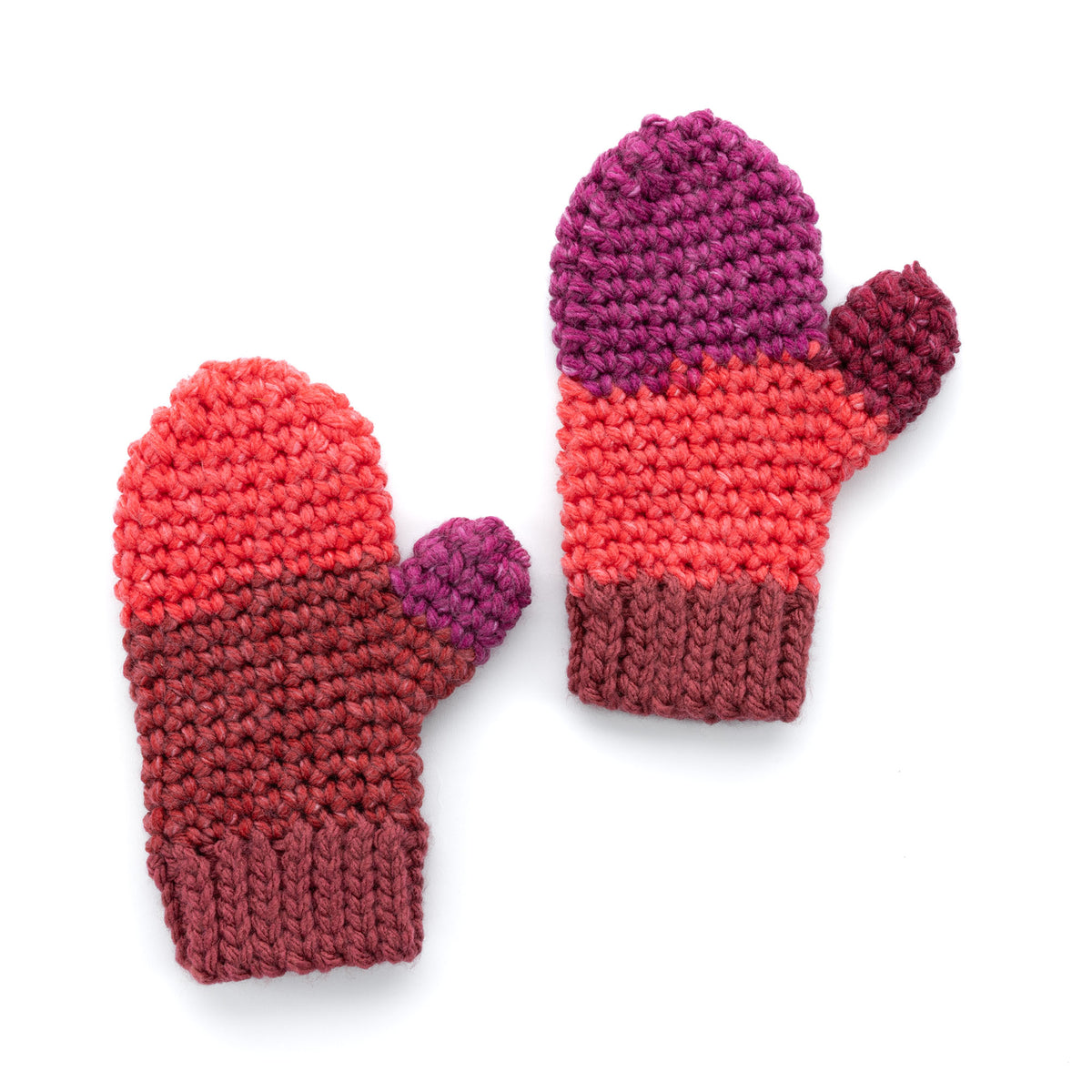 Pair of crochet mittens, Version 3