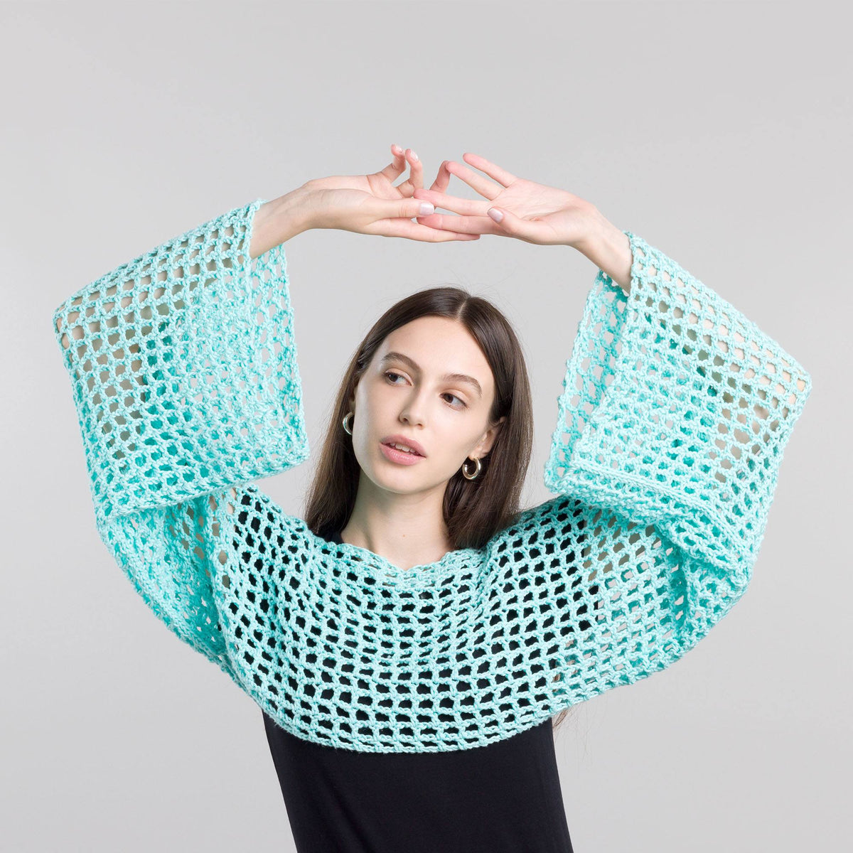 Crochet Lumina Mesh Sleeves made using Red Heart yarn