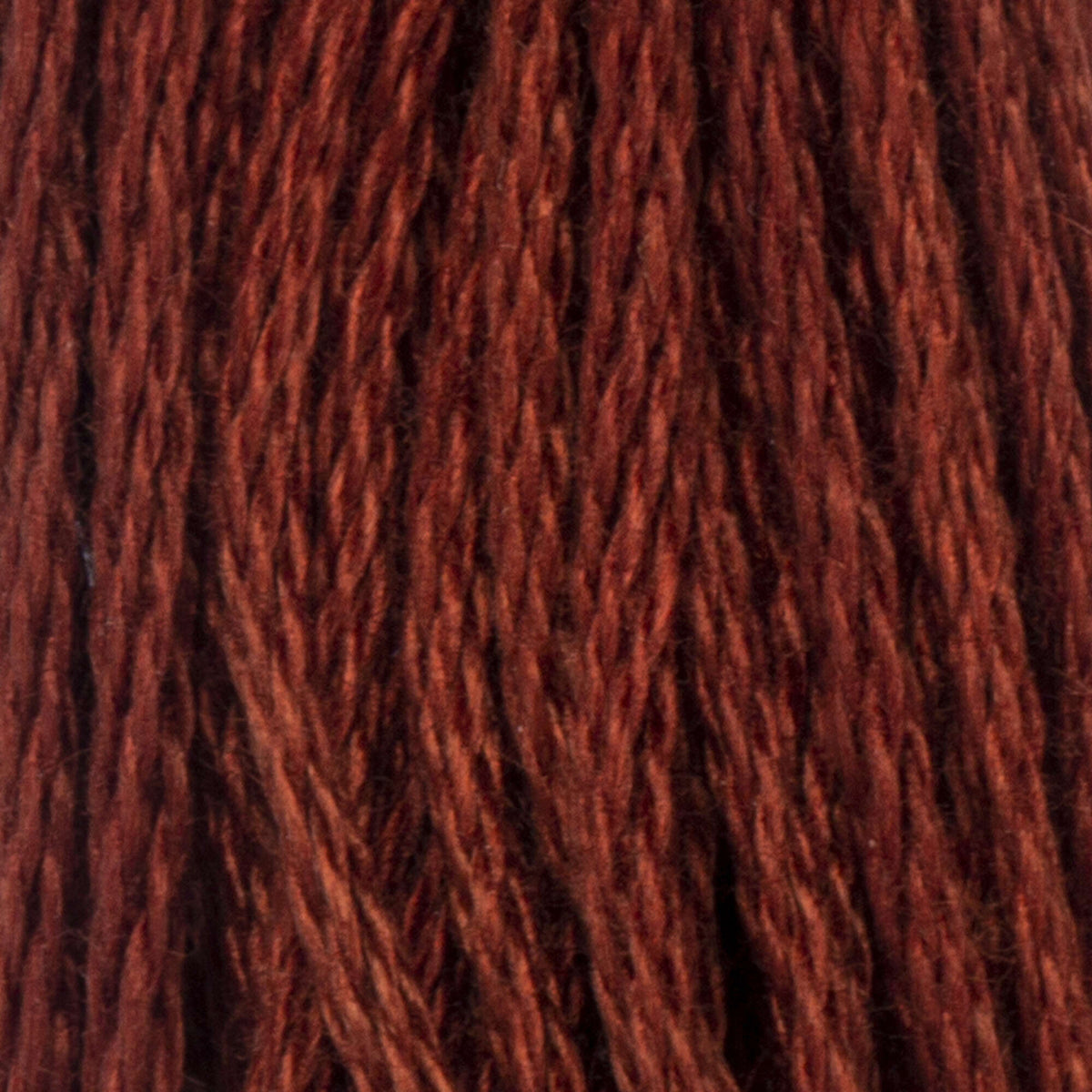352