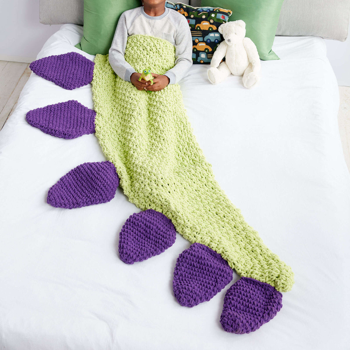 Crochet Blanket made in Bernat Baby Blanket yarn