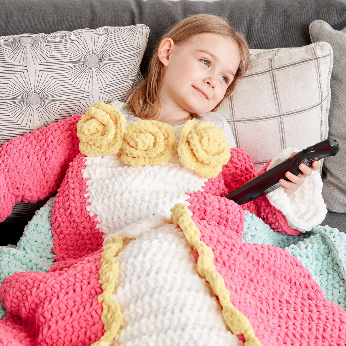 Crochet Blanket made in Bernat Baby Blanket yarn