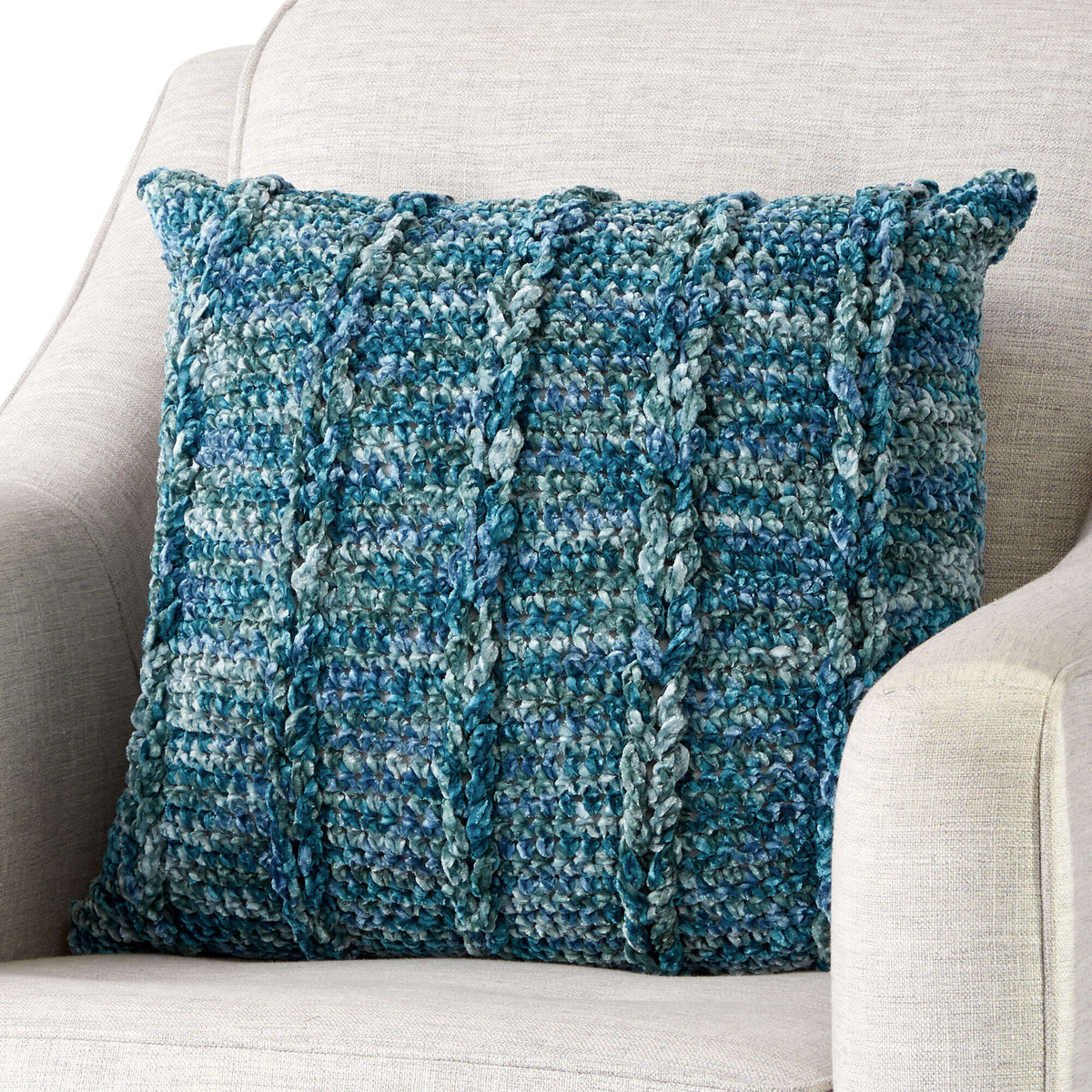 Crochet Pillow made in Bernat Crushed Velvet yarn