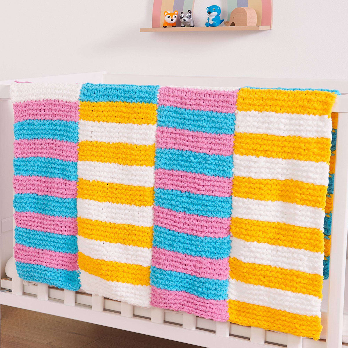 Knit Blanket made in Bernat Baby Blanket yarn