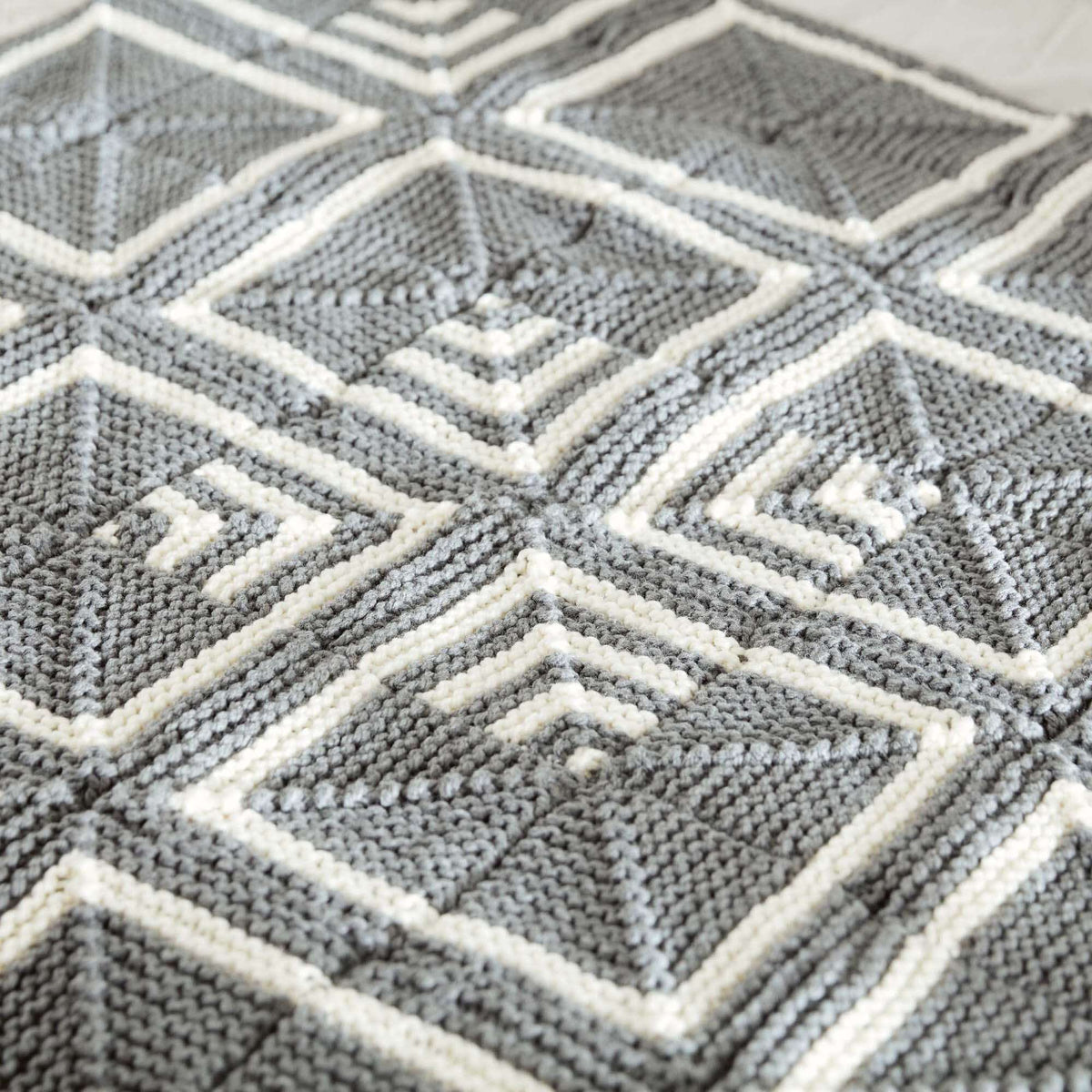 Knit Blanket made in Bernat Softee Chunky yarn