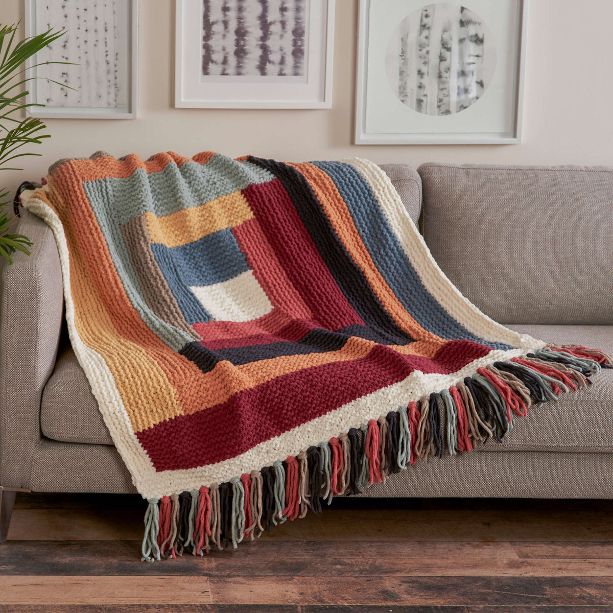 Knit Blanket made in Bernat Blanket O'Go yarn