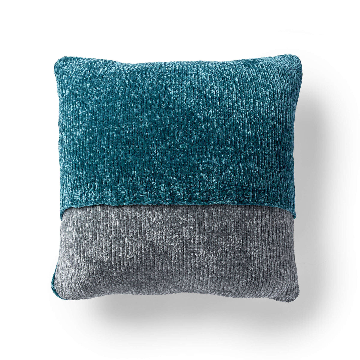 Knit Pillow made in Bernat Velvet yarn