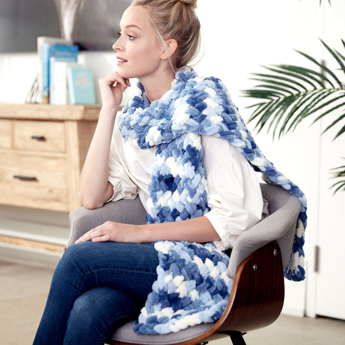 Craft Scarf made in Bernat Blanket-EZ yarn