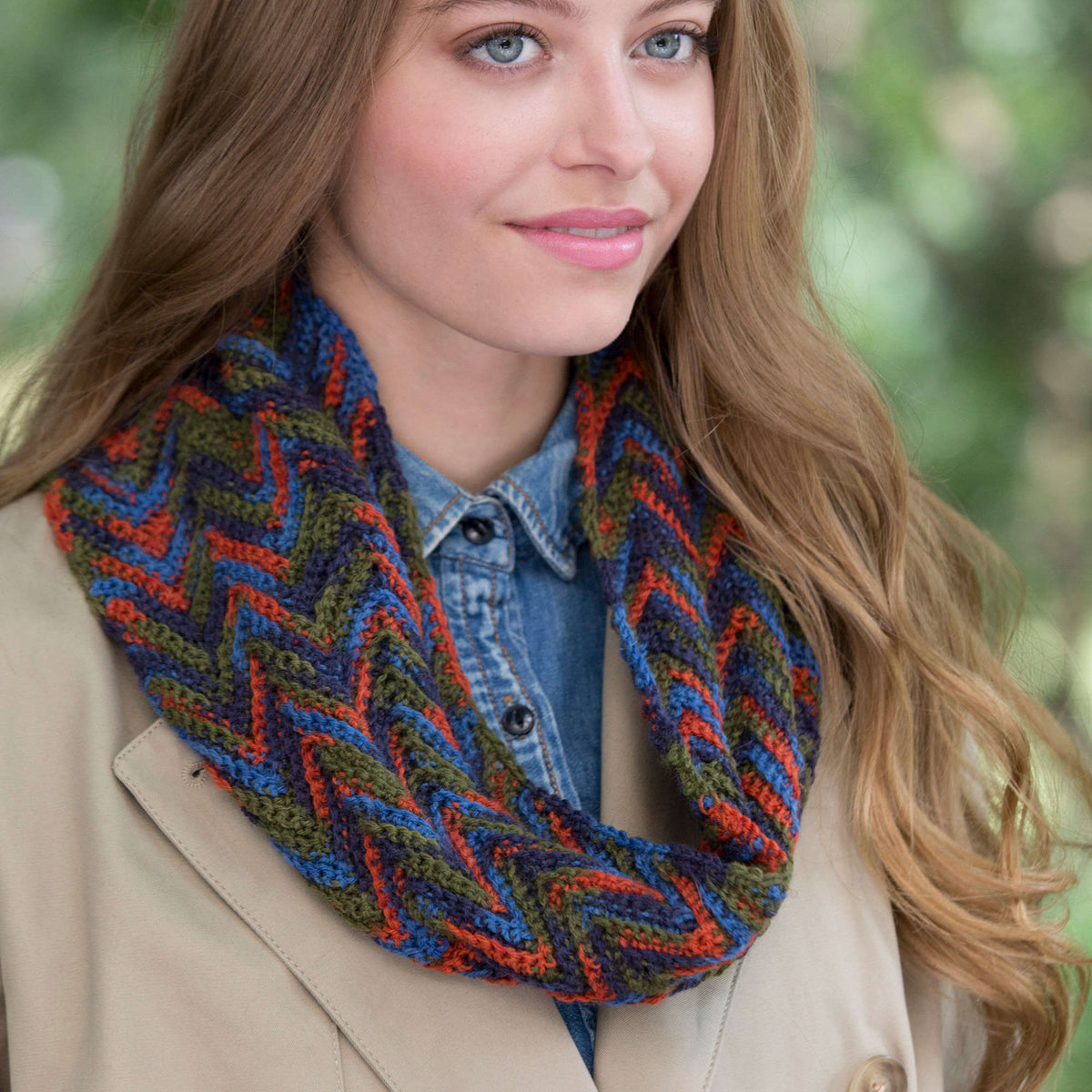 Crochet Cowl made in Red Heart Heart & Sole Yarn