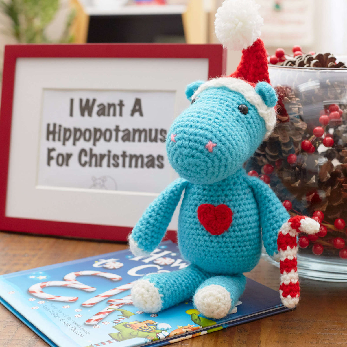 Crochet Christmas Décor made in Red Heart Super Saver Yarn