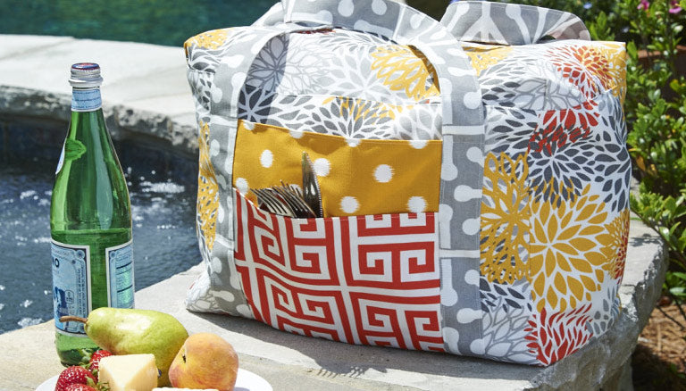 Image of Stylish Picnic Carryall thumbnail