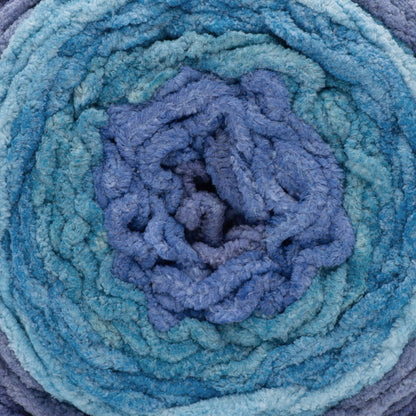 Bernat Blanket Ombre Yarn (300g/10.5oz) Shaded Blue Ombre