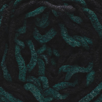 Bernat Blanket Color Pooling Yarn - Discontinued Shades Forest Plaid