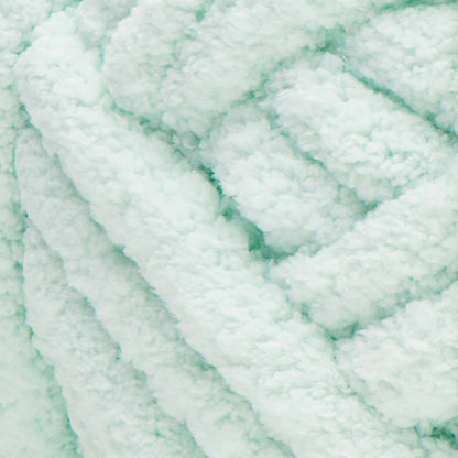 Bernat Blanket Extra Thick Yarn (600g/21.2oz) - Discontinued Shades Ice