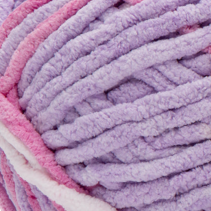 Bernat Baby Blanket Yarn (300g/10.5oz) Pretty Girl