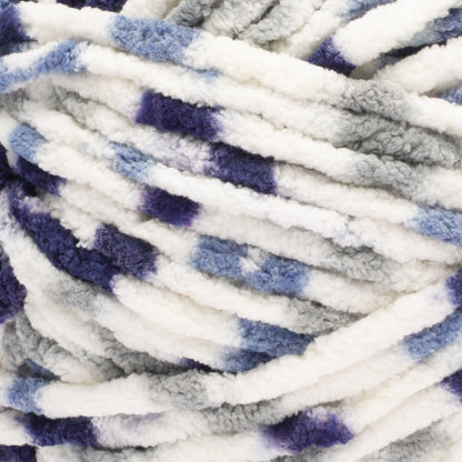 Bernat Blanket Yarn (300g/10.5oz) Ice Blue Dot