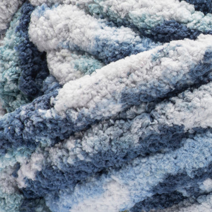 Bernat Blanket Big Yarn (300g/10.5oz) - Retailer Exclusive Blue Splash
