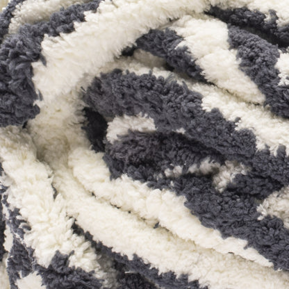 Bernat Blanket Extra Thick Duo Yarn (600g/21.2oz) Licorice Swirl