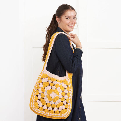 Bernat Crochet Big Granny Tote Crochet Tote Bag made in Bernat Blanket Yarn