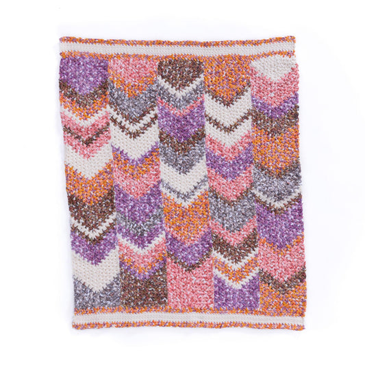 Moss Stitch Peaks Crochet Toddler Blanket made using Bernat yarn