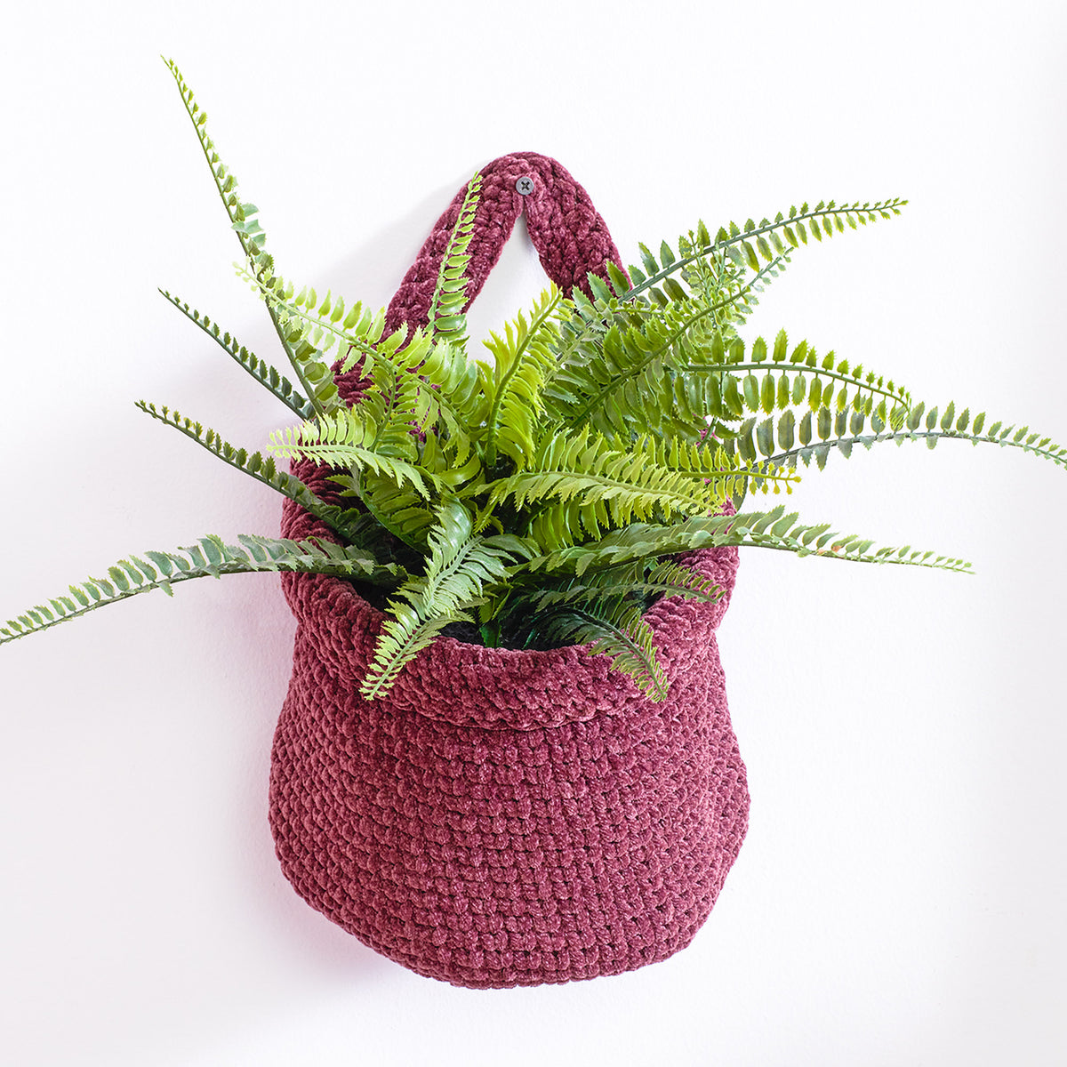 Crochet Basket made in Bernat Plush Yarn