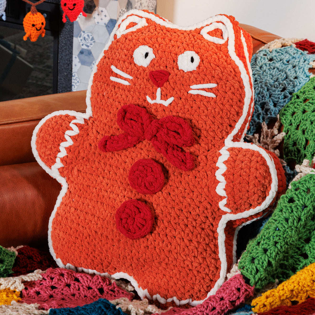 Crochet Gingercat Pillow made using Bernat yarn