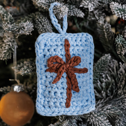 Bernat Little Gifties Crochet Ornaments Little Gifties Crochet Ornaments made using Bernat yarn