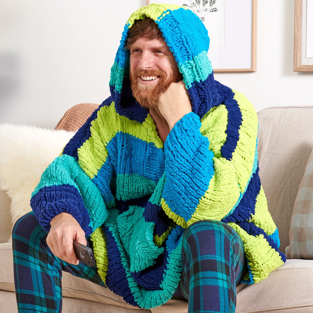 Knit Blanket Hoodie made in Bernat Blanket Stripes Yarn