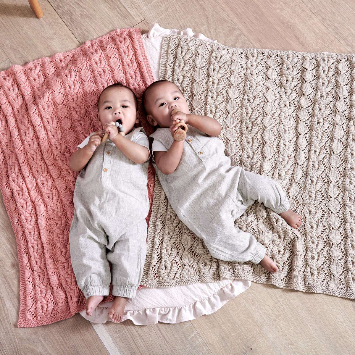Knit Blanket made in Bernat Softee Baby Yarn