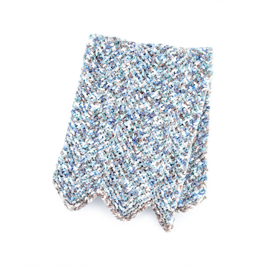 Knitted Baby Blanket Pattern made in Bernat Baby Blanket Yarn