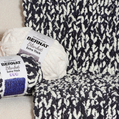 Bernat Go With the Flow Table Knit Blanket Go With The Flow Table Knit Blanket made using Bernat yarn