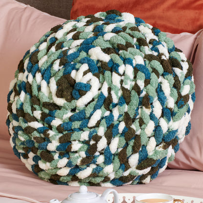 Bernat Blanket Extra Thick Finger Crochet Round Pillow Craft Pillow made in Bernat Blanket Extra Thick Yarn