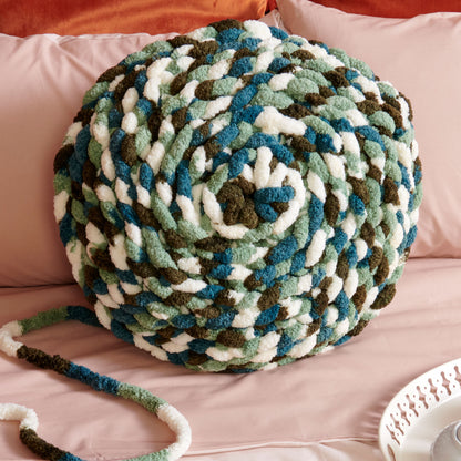 Bernat Blanket Extra Thick Finger Crochet Round Pillow Craft Pillow made in Bernat Blanket Extra Thick Yarn