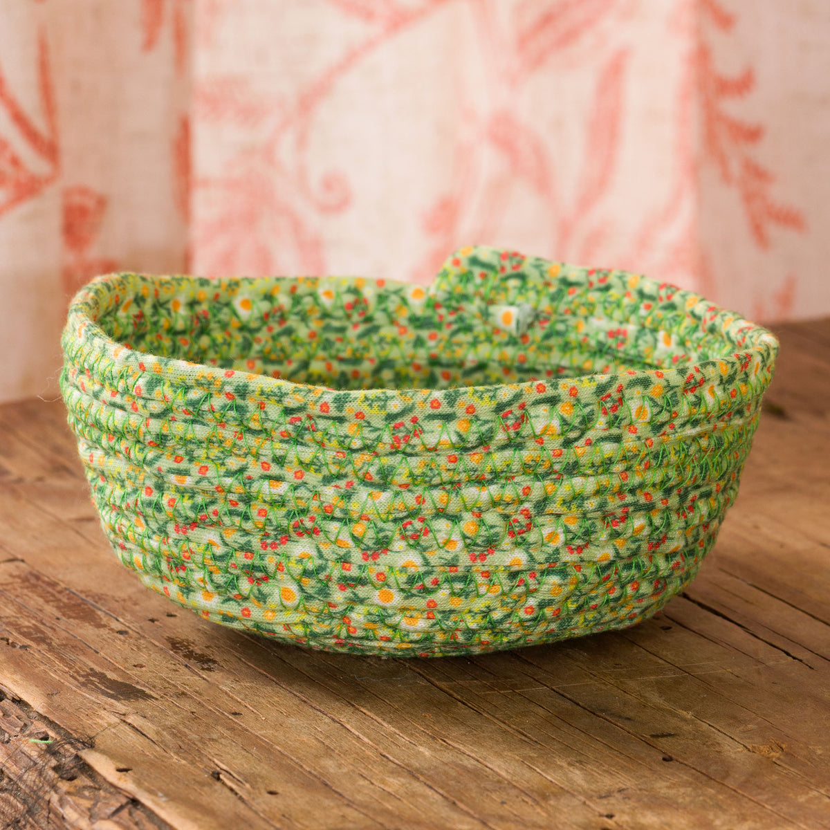 Fab Sewn Catch-All Bowls made using Bernat yarn