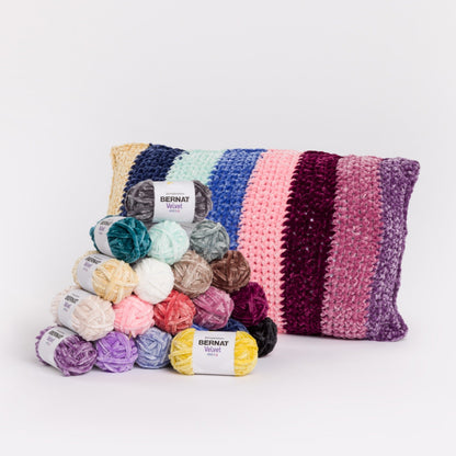 Bernat Velvet Minis Pack Yarn (700g/25oz) Classic