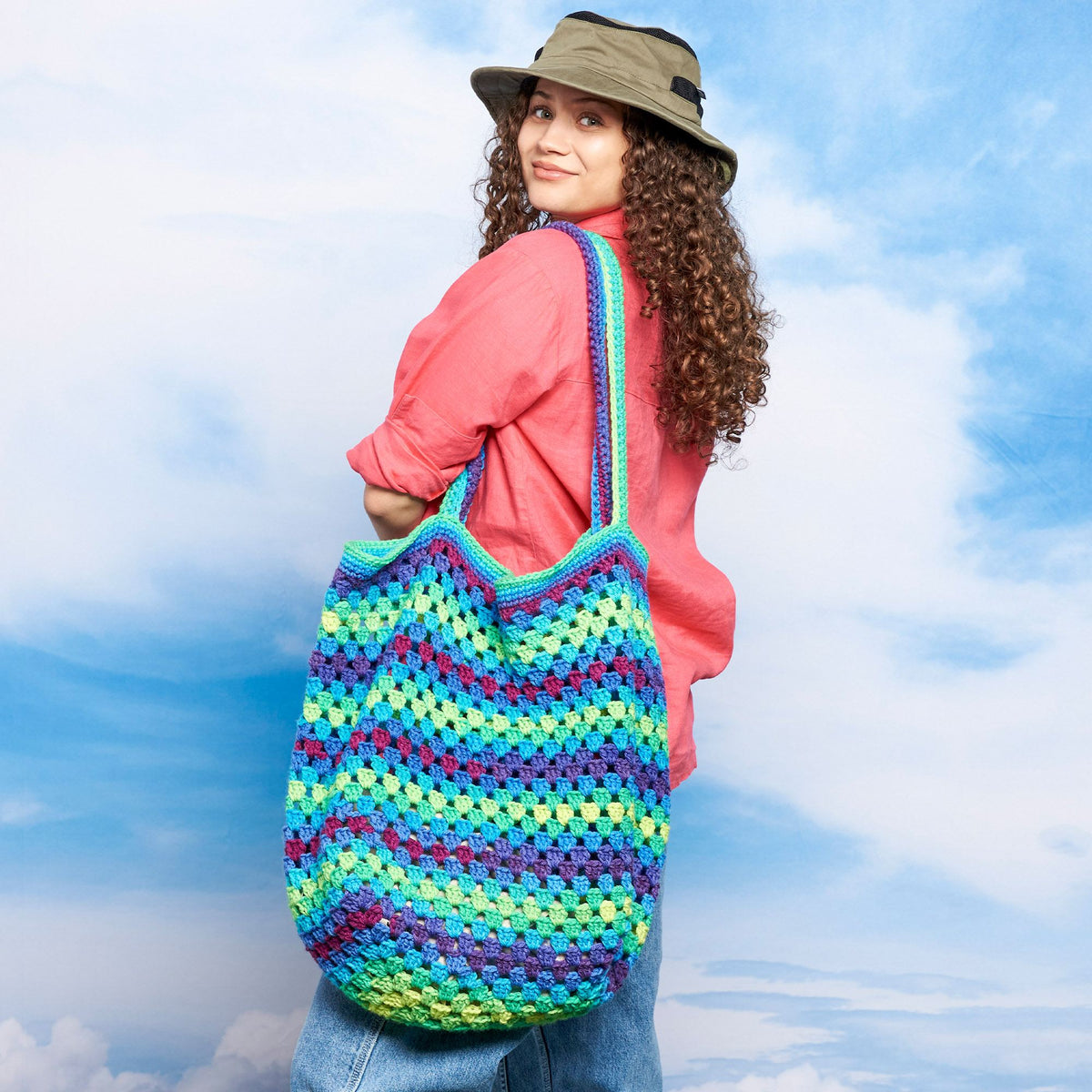 Crochet Tote Bag made in Red Heart Yarn