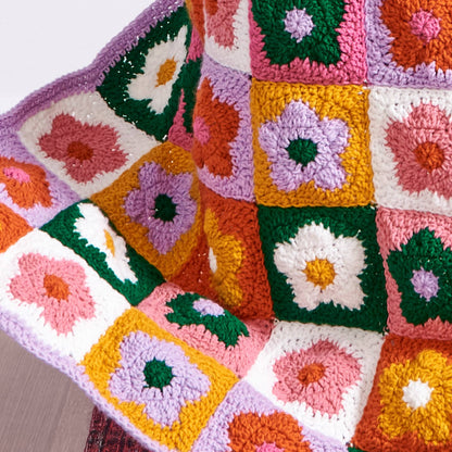 Red Heart Field of Daisies Crochet Blanket Crochet Blanket made in Red Heart Yarn