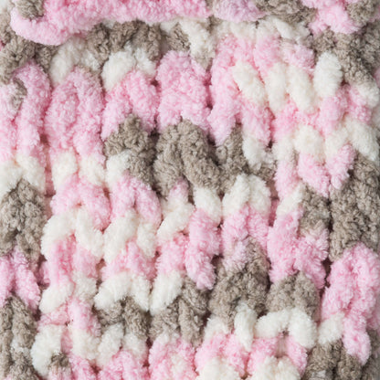 Bernat Baby Blanket Yarn (300g/10.5oz) Little Petunias