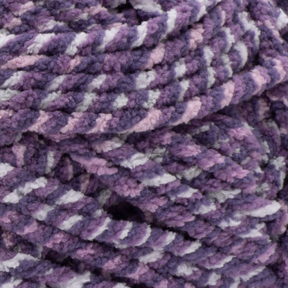 Bernat Blanket Twist Yarn (300g/10.5oz) Grape Kiss