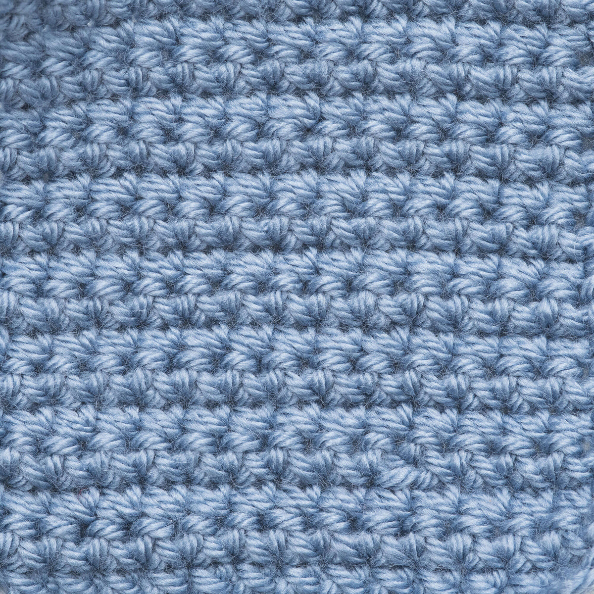 Medium Water Blue