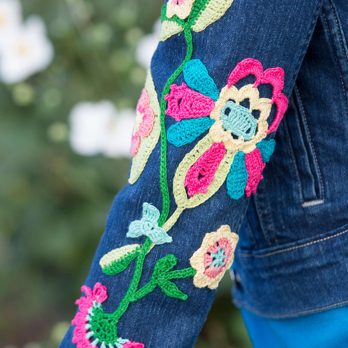 Crochet Appliqué made in Aunt Lydia's Classic Crochet Thread yarn