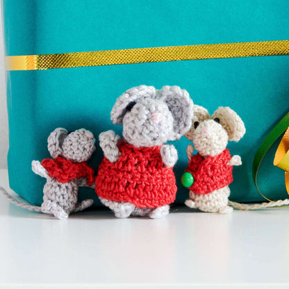 Aunt Lydia Crochet Micro and Mini Mouse Crochet Toy made in Aunt Lydia's Classic Crochet yarn