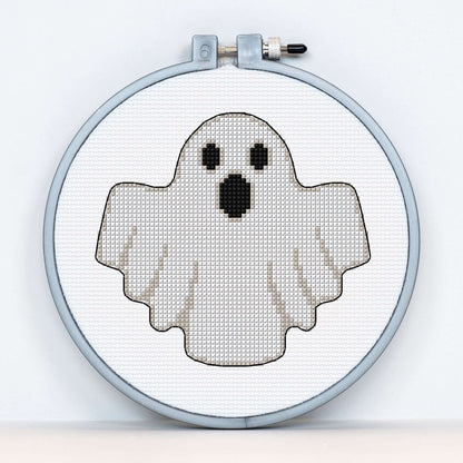 Anchor Embroidery Halloween Ghost Cross Stitch Embroidery Design made in Anchor Embroidery Floss Spools yarn