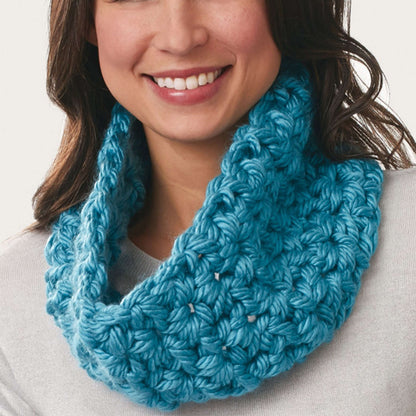 Bernat Crochet V-Stitch Cowl Single Size